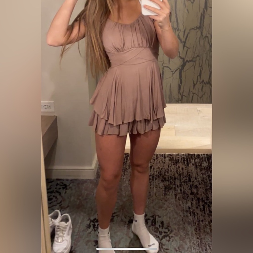 altard’s state haisley double layered romper xs